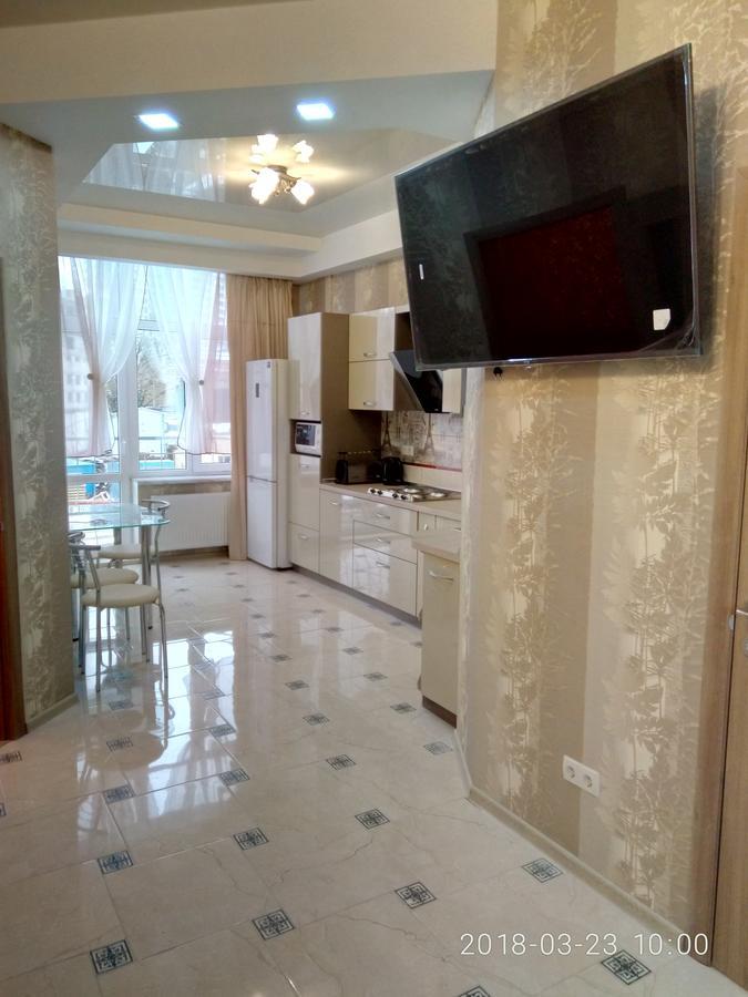 Аркадия Гагарин Плаза Red Odesa Exterior photo