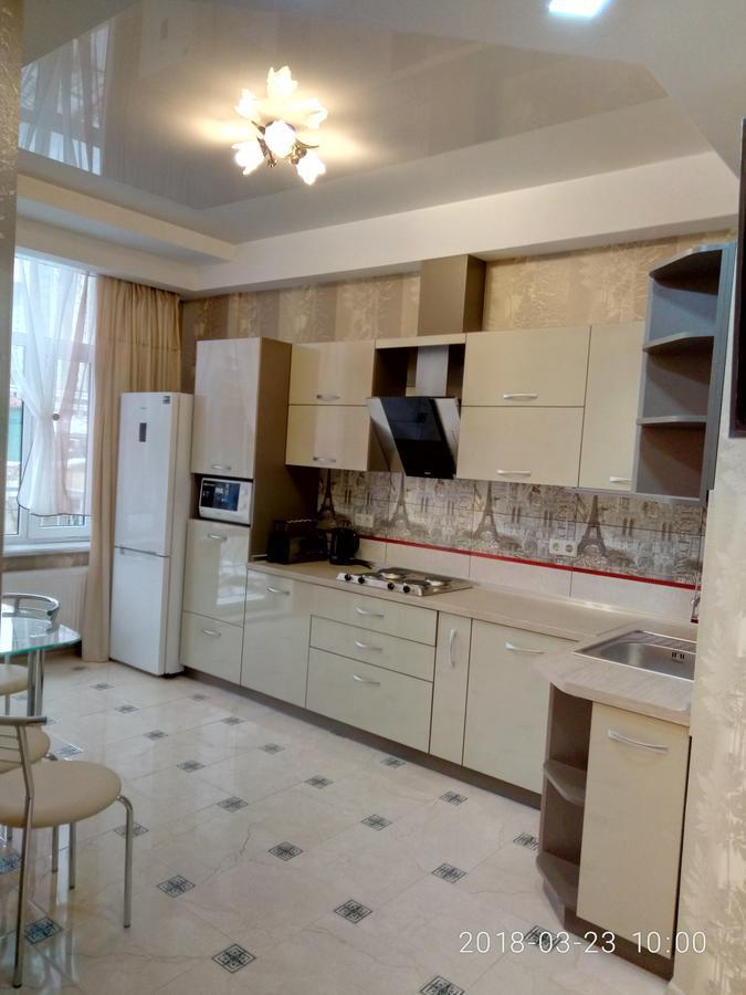 Аркадия Гагарин Плаза Red Odesa Exterior photo